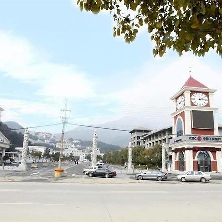 Longwan Hot Springs Esort Mt.Lushan Jiangxi Jiujiang 